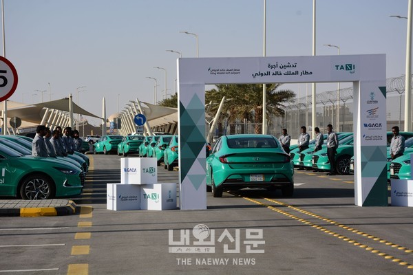 사우디아라비아 공항 택시 납품 예정 신형 쏘나타(DN8) (2)